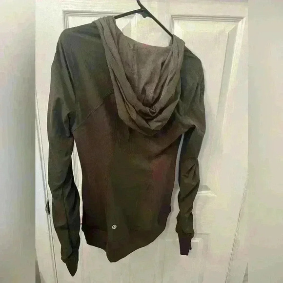 Lululemon Women's Dance Studio Jacket III Reversible Dark Olive Size 6 Swift - Picture 2 of 6